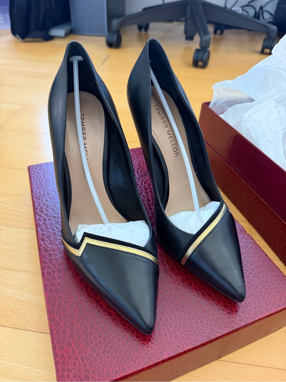 NEW / not worn: Tamara Mellon Black Leather Pointed Toe Pumps with Gold Trim
